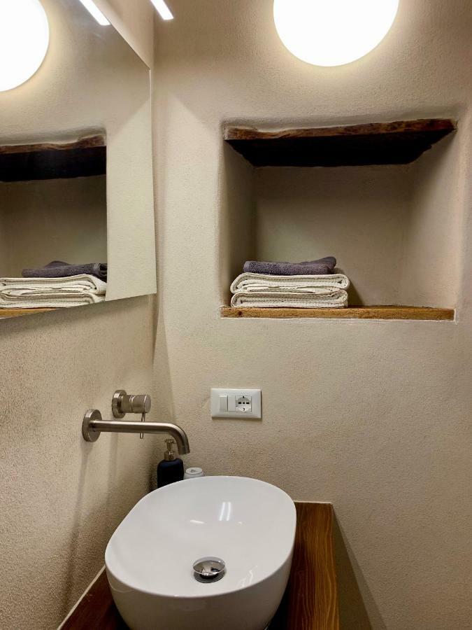 Casa Vigna Apartment Trontano Bagian luar foto